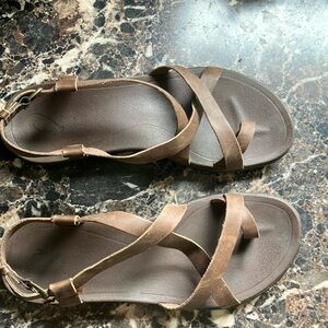 OluKai leather sandals size 8 or 39